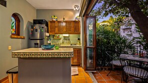 Full stocked kitchen