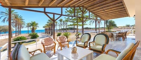 Beachfront Luxury Rhodes Villa | 5 Bedrooms Sleeps 14 | Villa Maria | Kiotari