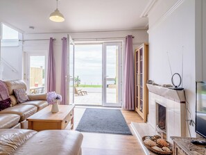 Living area | Beachside - Yardley House, Downderry and Seaton, near Looe