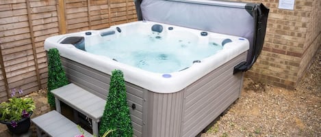 Private Hot Tub