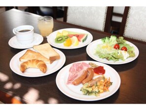 Breakfast meal