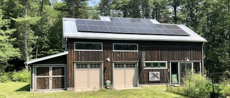 Access to private trails on 80 acres adjacent to Danby State Forest.