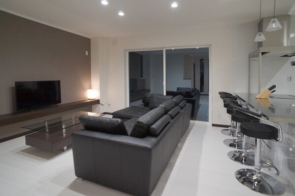 Condor House Living Dining