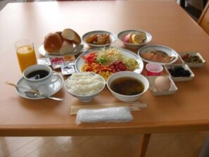 Breakfast meal
