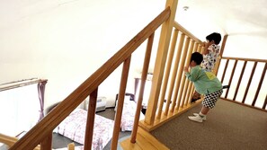 6-person room (with loft)