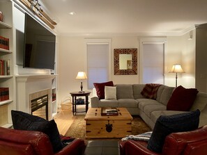 Open floor-plan living room 