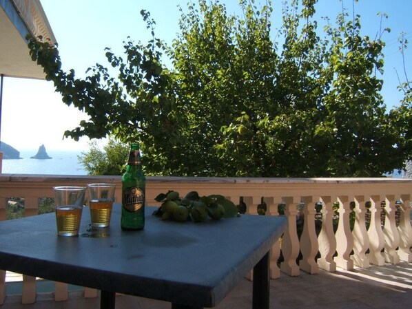 Sea view large veranda of the studio 