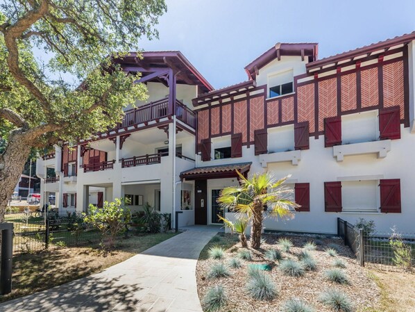Propiedad, Casa, Casa, Bienes Raíces, Edificio, Barrio Residencial, Arquitectura, Barrio, Inmuebles, Fachada