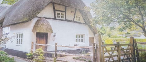 17th Century Cottage