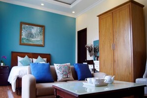 Luxstay 2