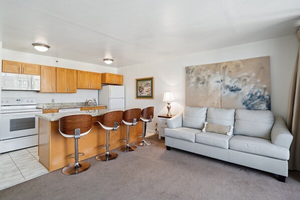 Indoors, Furniture, Living Room, Home Decor, Chair