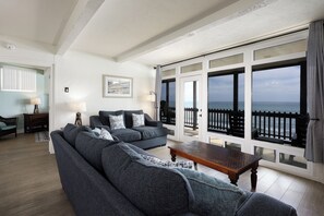 Kick back and enjoy the view! - Kick back and enjoy the view!