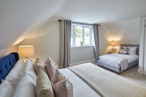 The Penthouse at Prospect Hill Apartments, Whitby - Stay North Yorkshire