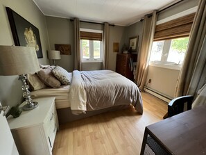 Bedroom #1