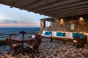 balcony-terrace