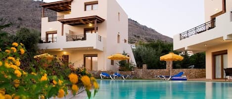 Executive Rhodes Villa | 2 Bedroom / 2 Bathroom  Villa | Pefkos