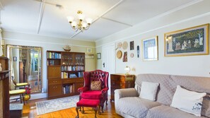 Pet-Friendly Holiday House, Isle of Wight 