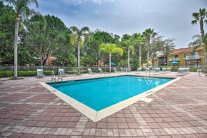 Community Pool w/ Lounge Chairs