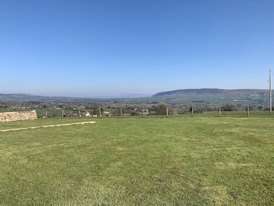 Cuthbert Hill Farm, CHIPPING