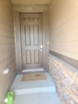Front door entrance with keyless entry 
