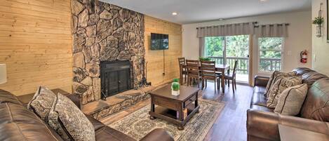 Lake Arrowhead Vacation Rental | 3BR | 2BA