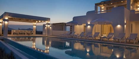 Platinum Paros Villa | 8 Bedroom Villa | Amazing Sea Views & Large Infinity Pool | Ambelas