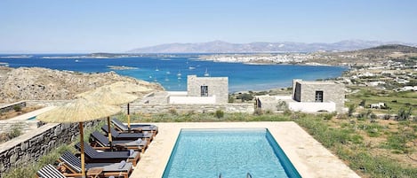 Platinum Paros Villa | Villa Galanos | Sea Views | 5 Bedrooms | Naoussa