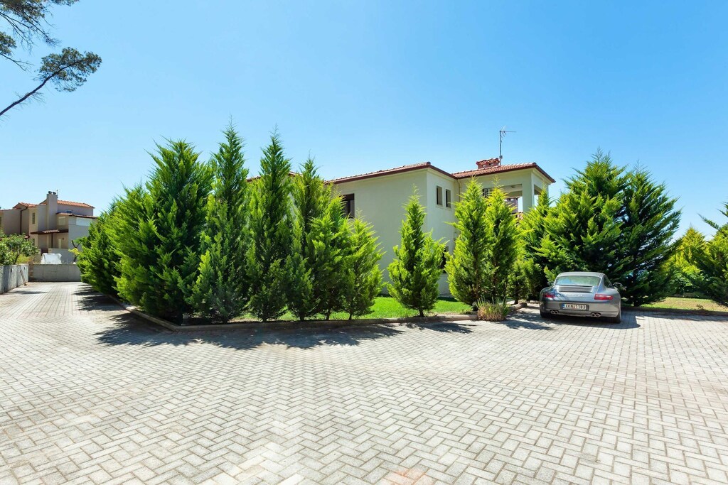 Picture of villa