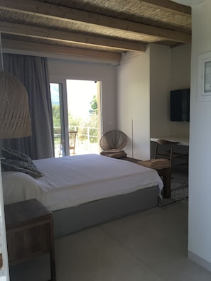 COSY DESIGN WITH FANTASTIC VIEWS