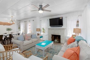 Open floor plan from living room to dining.