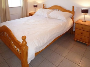 Heir Island Holiday Homes - The Old Barn, Wheelchair Friendly Holiday Accommodation Available on Heir Island, West Cork