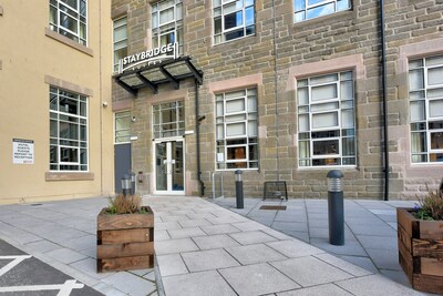 Modern Suite in the heart of Dundee | Fitness Centre + Business Centre On-Site