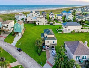 The home is located 200 yards from the sandy beaches of the Gulf.