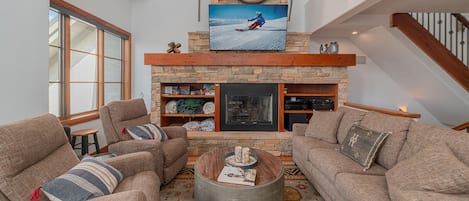 Picturesque Living Room with Fireplace - Aspen Ridge 16 - Vivid
