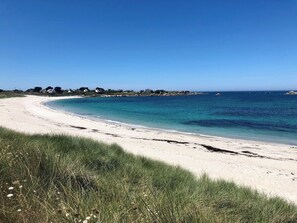 Plage de Karrec Hir à 100 m de la maison.