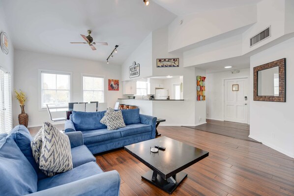 Living Area With Sofa Bed