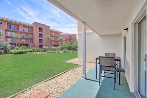 20-Ciboney-1004-Patio