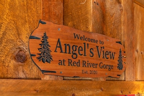 Angel's View at Red River Gorge Cabin Sign.