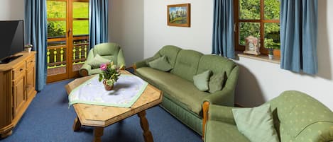 Ferienwohnung Untersberg für 2-6 Personen-Wohnraum