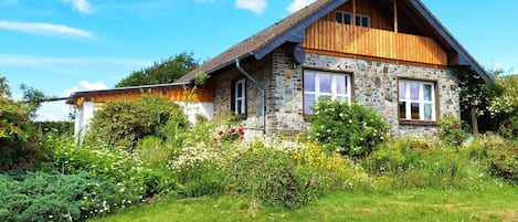 Willkommen im Ferienhaus Eifelrose