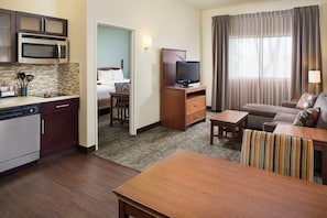 Welcome to our lovely 1 bedroom suite!