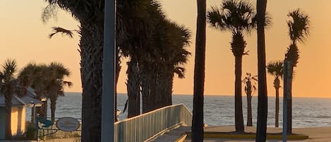 Van Avenue Park Beach entrance across the street from apartment