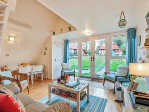 Open plan living space | Chalet 56, Kingsdown, near Deal