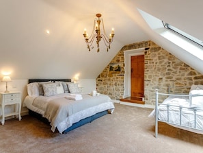 Chatsworth bedroom