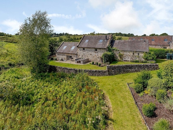 Waterside Barn and grounds