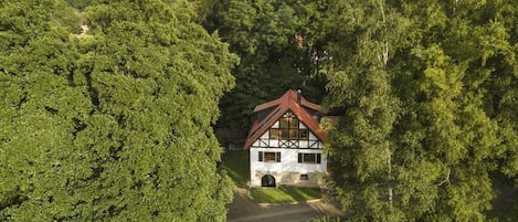 Wie im Garten Eden - Chalet an der Brettach © Stefan Kuhn 