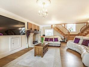 Living room | Allerton House, Isham