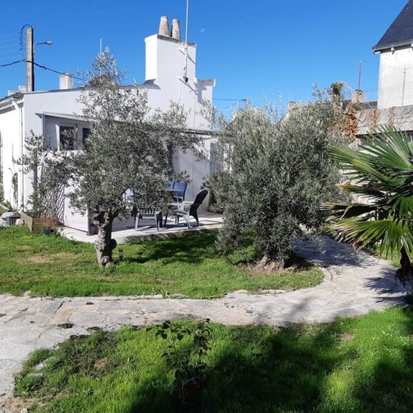 Terrasse et jardin