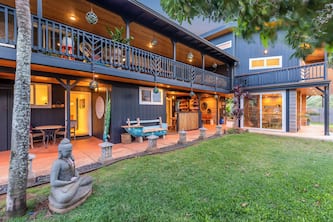 Large Studio In a "Tropical Sanctuary" Just A Short Walk To Paia Town & Beaches!