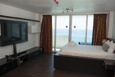 Miami Beach Apartment